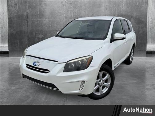 2014 Toyota RAV4 EV FWD 4dr