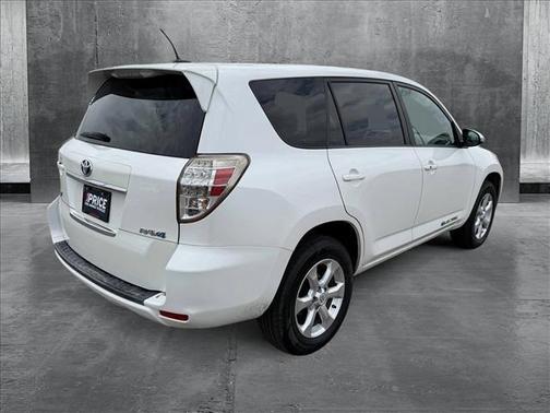 2014 Toyota RAV4 EV FWD 4dr