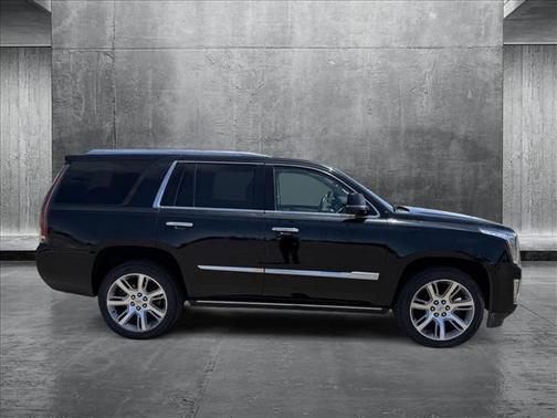 2020 Cadillac Escalade Premium Luxury