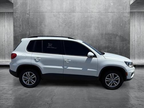 2016 Volkswagen Tiguan S