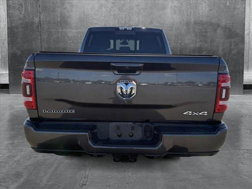 2021 RAM 2500 Laramie Crew Cab 4x4 6'4' Box
