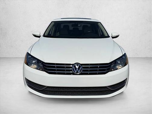2012 Volkswagen Passat 2.5 SEL