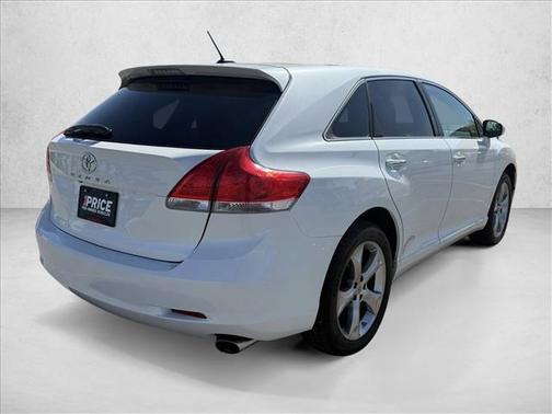 Blizzard Pearl 2010 Toyota Venza Base