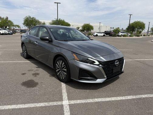 Gun Metallic 2024 Nissan Altima 2.5 SV