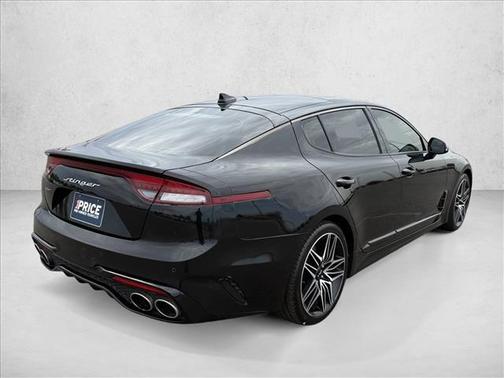 2022 Kia Stinger GT1
