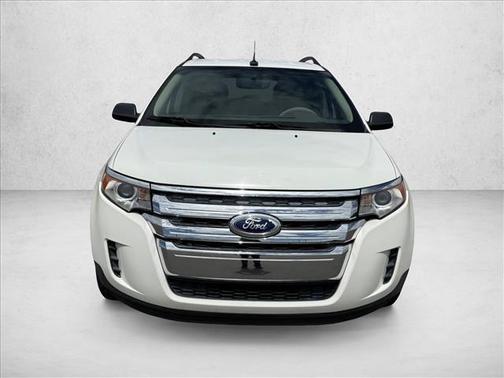 White Suede 2013 Ford Edge SE
