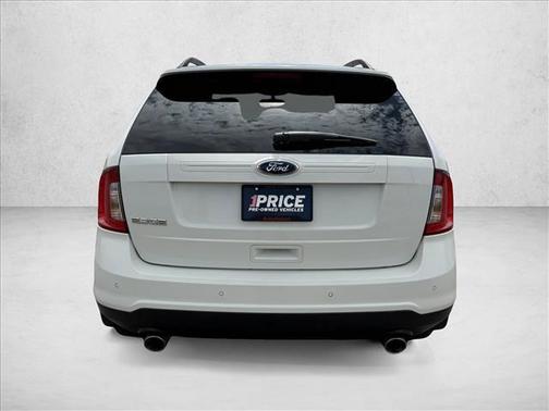 White Suede 2013 Ford Edge SE