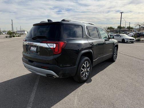 2023 GMC Acadia FWD SLT