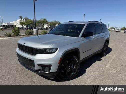 2023 Jeep Grand Cherokee L Altitude