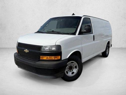 Summit White 2019 Chevrolet Express 2500 Work Van