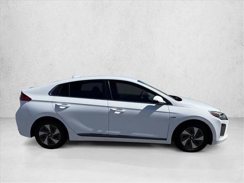 2018 Hyundai IONIQ Hybrid SEL