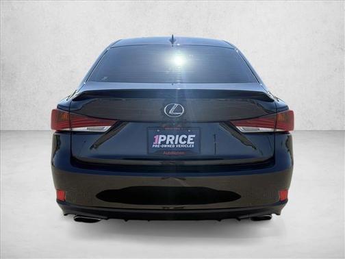 Obsidian 2018 Lexus IS 300 Base