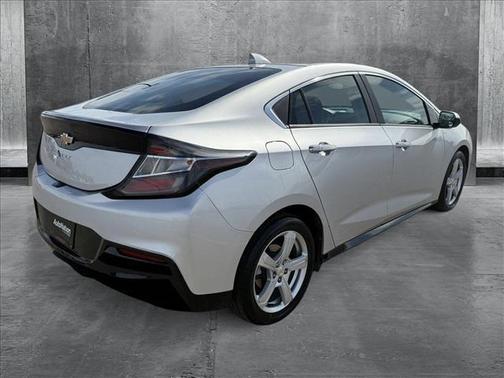 2018 Chevrolet Volt LT