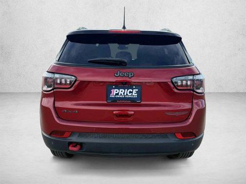Red Hot Pearlcoat 2025 Jeep Compass Trailhawk