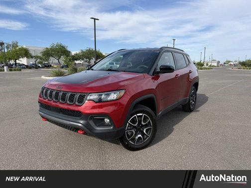 Red Hot Pearlcoat 2025 Jeep Compass Trailhawk
