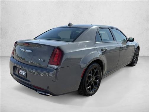2019 Chrysler 300 S