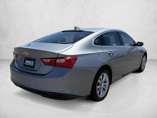 Sterling Gray Metallic 2024 Chevrolet Malibu FWD 1LT