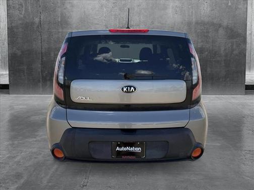 2015 Kia Soul Base