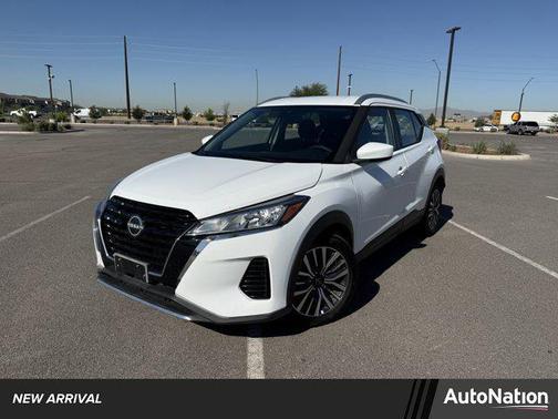 2022 Nissan Kicks SV