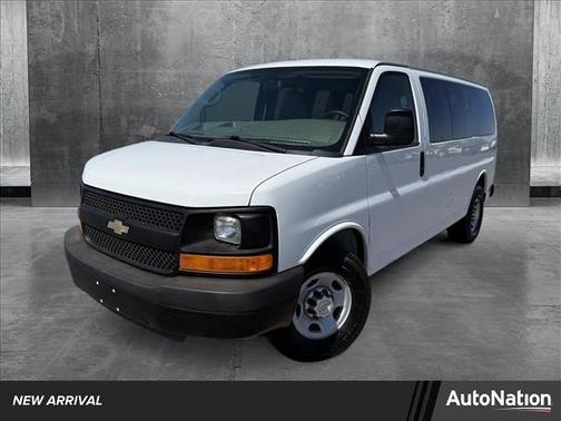 2015 Chevrolet Express 2500 LS