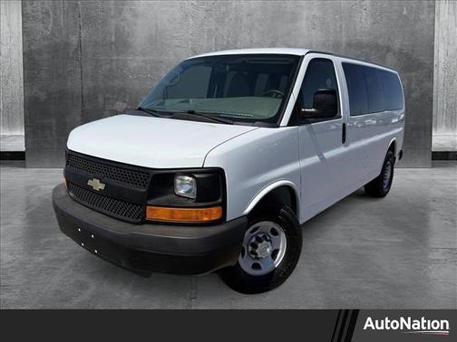 2015 Chevrolet Express 2500 LS