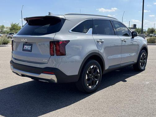 Wolf Gray 2024 Kia Sorento S