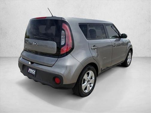 Titanium Gray 2017 Kia Soul Base