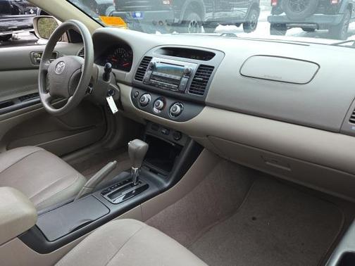 2006 Toyota Camry 