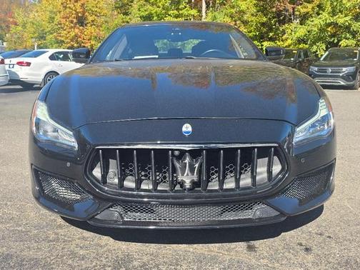 2022 Maserati Quattroporte Modena Q4