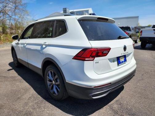 2022 Volkswagen Tiguan 2.0T SE