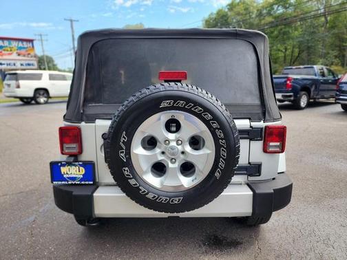 2012 Jeep Wrangler Sahara