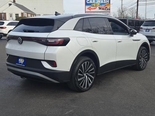 2023 Volkswagen ID.4 Pro S Plus