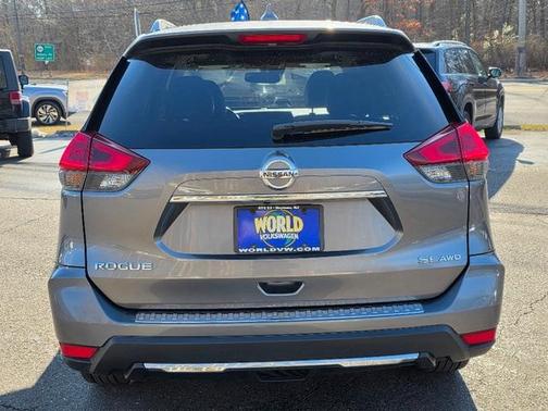 2018 Nissan Rogue SL