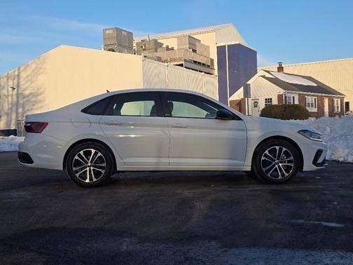 2025 Volkswagen Jetta 1.5T Sport