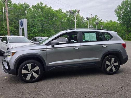 Pyrite Silver Metallic 2024 Volkswagen Taos 1.5T S
