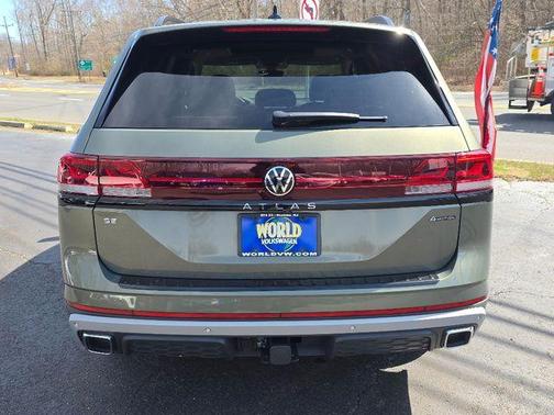 2025 Volkswagen Atlas 2.0T Peak Edition