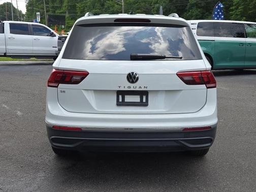 2024 Volkswagen Tiguan 2.0T SE