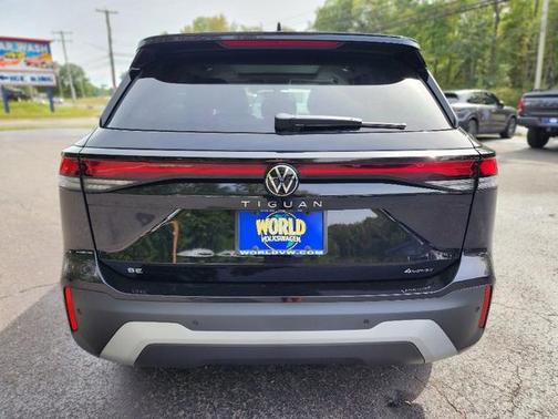 2025 Volkswagen Tiguan 2.0T SE