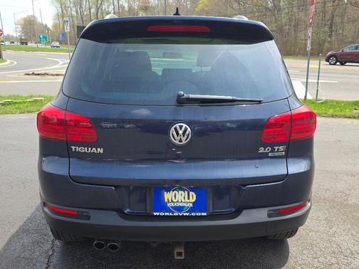 Night Blue Metallic 2013 Volkswagen Tiguan SEL