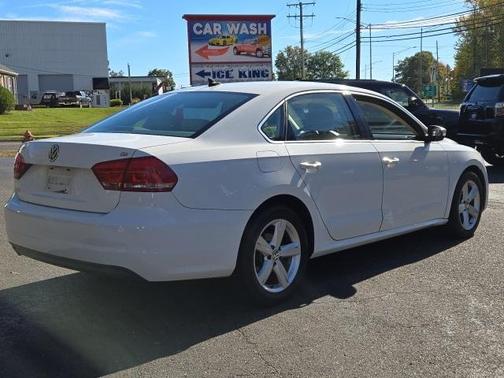 2013 Volkswagen Passat 2.5 SE