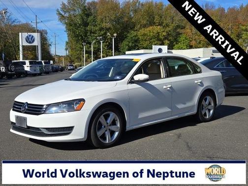 2013 Volkswagen Passat 2.5 SE