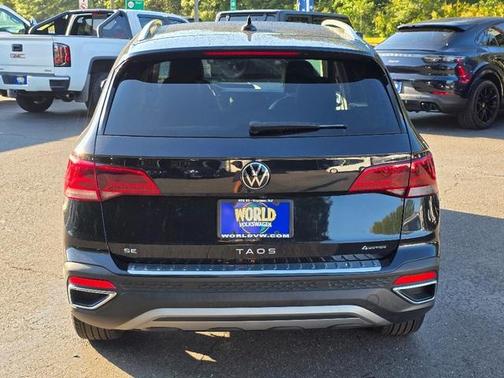 2023 Volkswagen Taos 1.5T SE