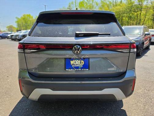 Platinum Gray Metallic 2026 Volkswagen Tiguan 2.0T S