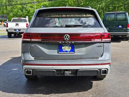 2025 Volkswagen Atlas 2.0T Peak Edition