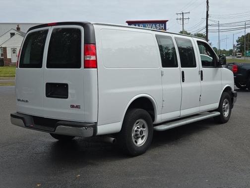 2023 GMC Savana 2500 Work Van