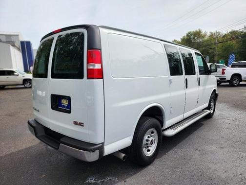 2023 GMC Savana 2500 Work Van