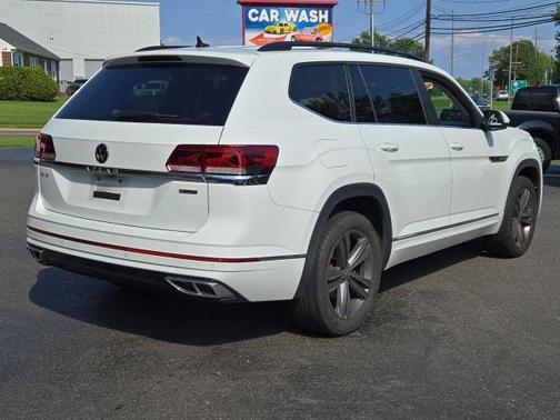 2021 Volkswagen Atlas 3.6 V6 SE w/ Technology R-Line