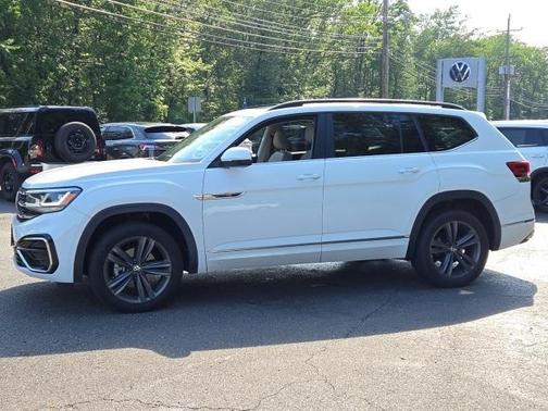 2021 Volkswagen Atlas 3.6 V6 SE w/ Technology R-Line