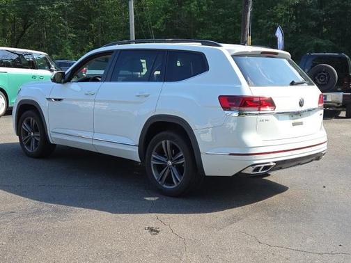2021 Volkswagen Atlas 3.6 V6 SE w/ Technology R-Line