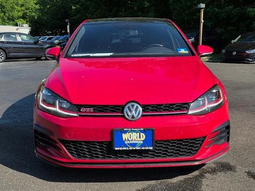 2019 Volkswagen Golf GTI 2.0T SE